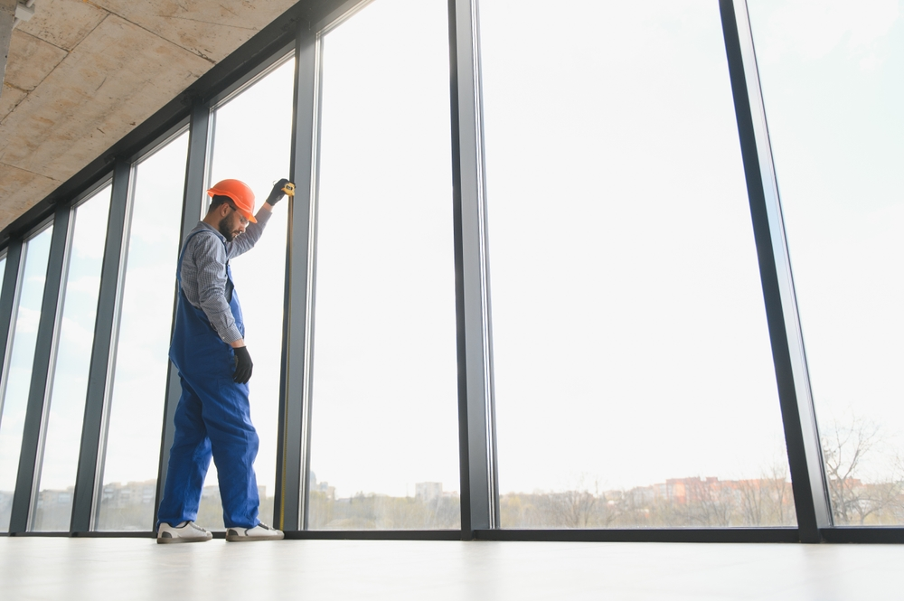Sécurité et vitrage : quelles solutions pour protéger votre maison ou votre commerce ?
